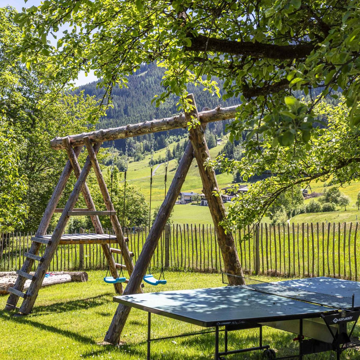 Spielwiese am Pöchtlhof in Leogang