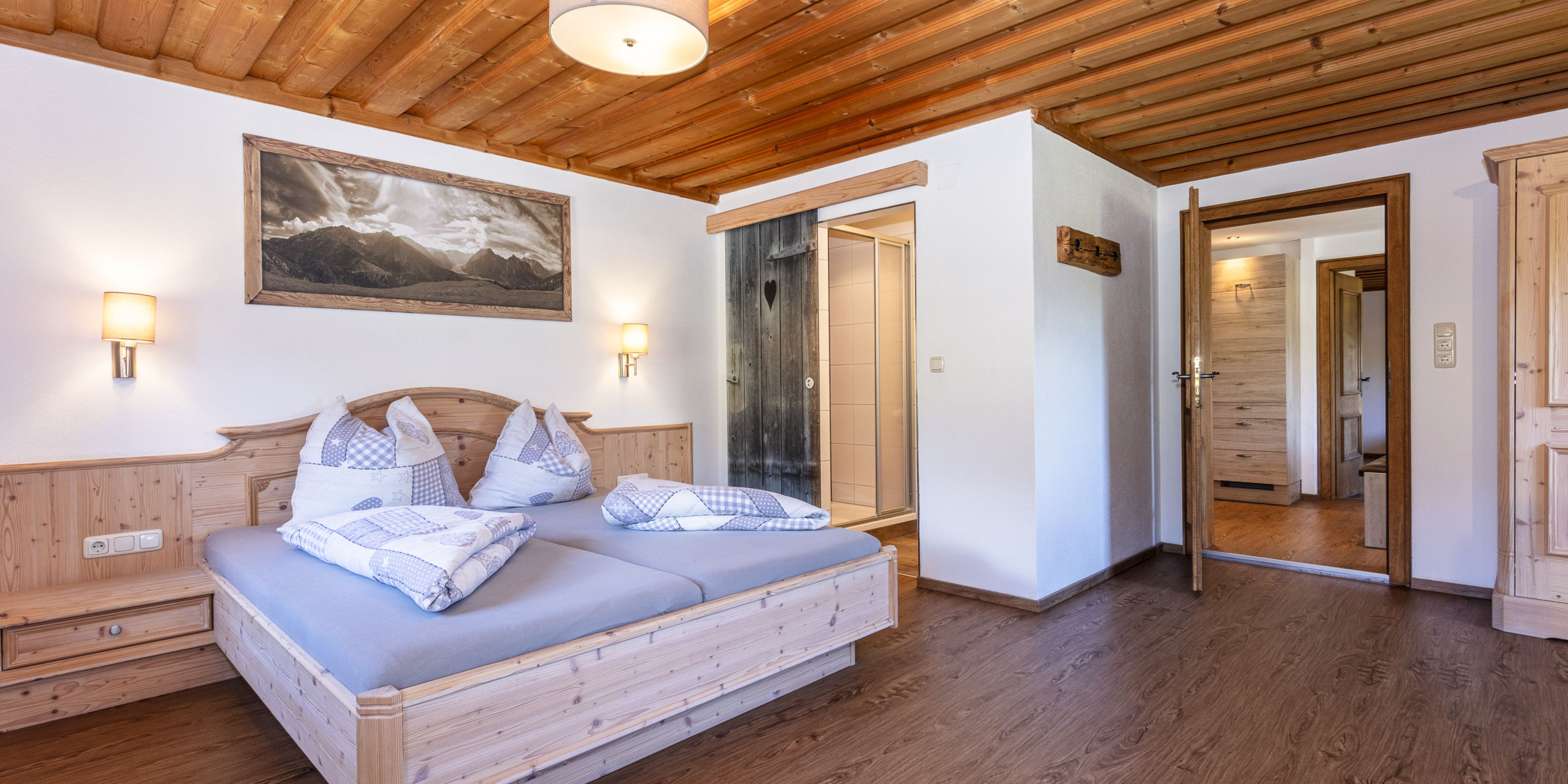 Doppelbett wandbild Steinernes Meer Leogang am Pöchtlhof in Leogang